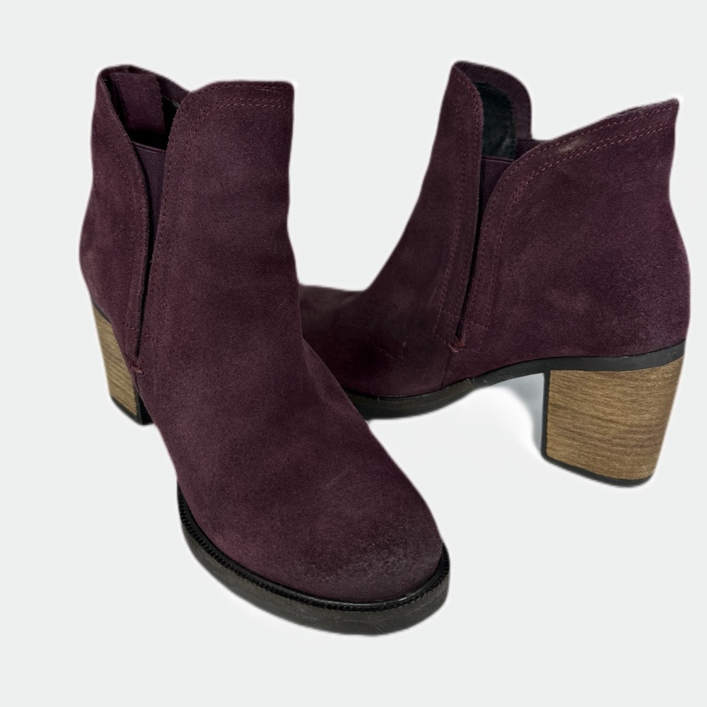 Bos & Co Ankle Boots, Pull on, Size 36 (6), Purple/eggplant color